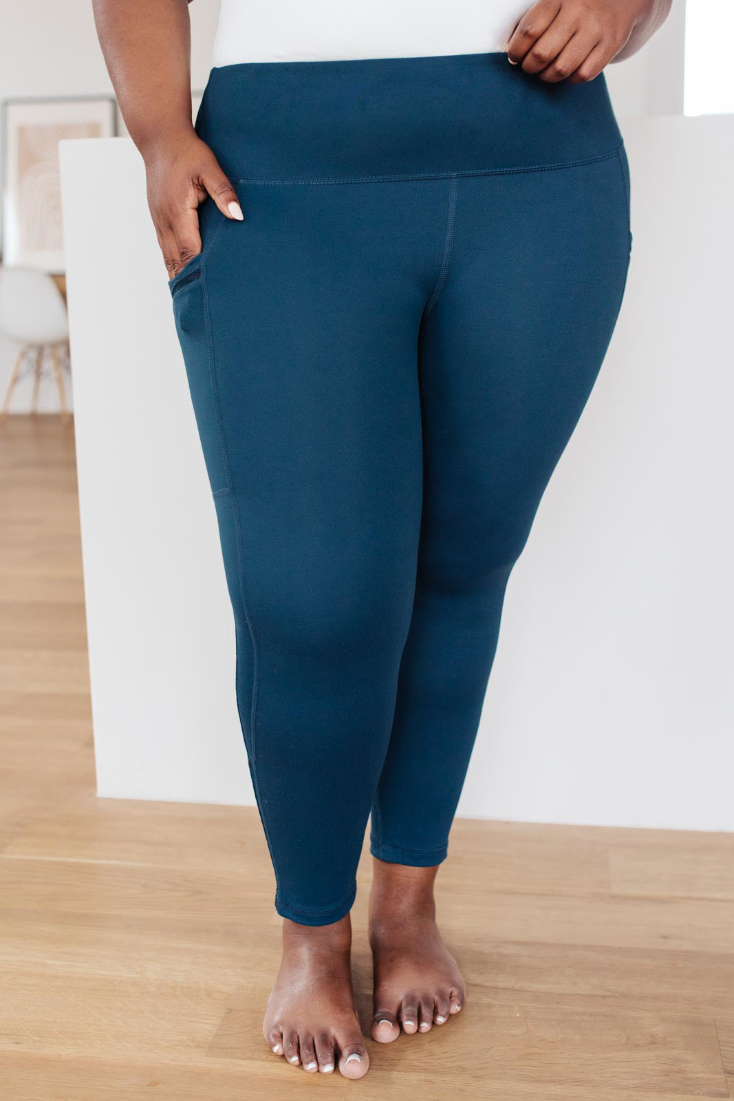 Mesh Insert Athletic Leggings In Teal