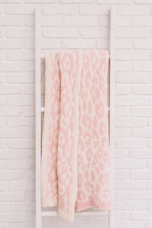 Fuzzy Feeling Blanket in Pink