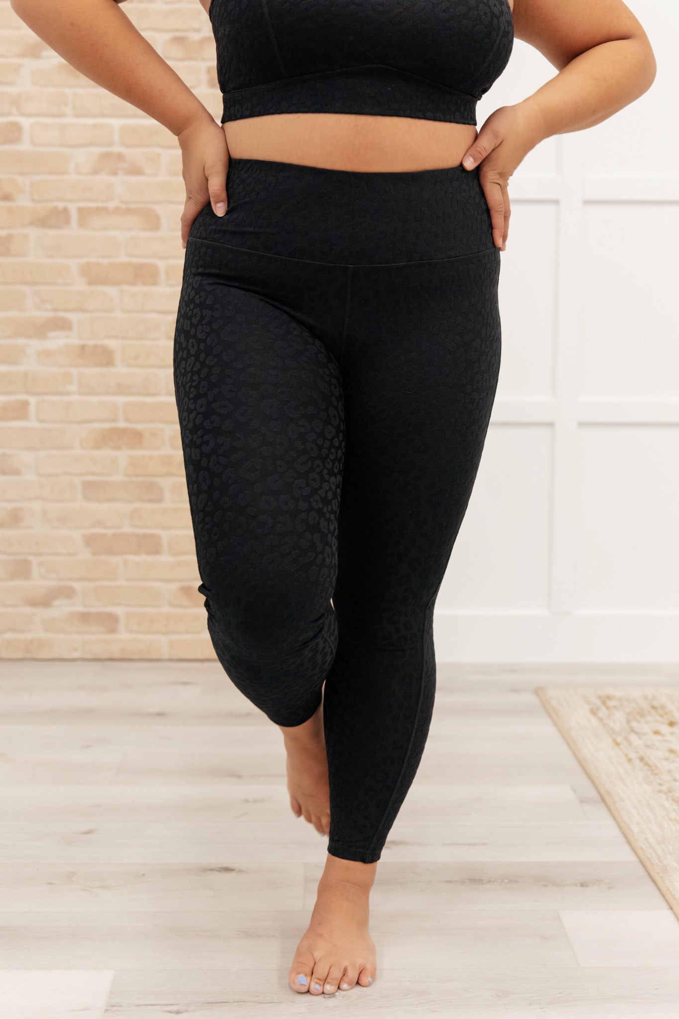 Lux & Plush Leggings in Onyx