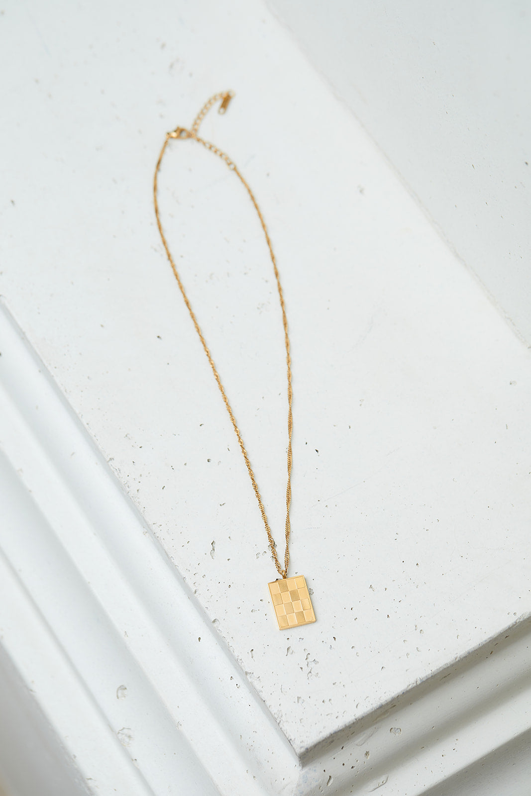 Checkered Pendant Necklace