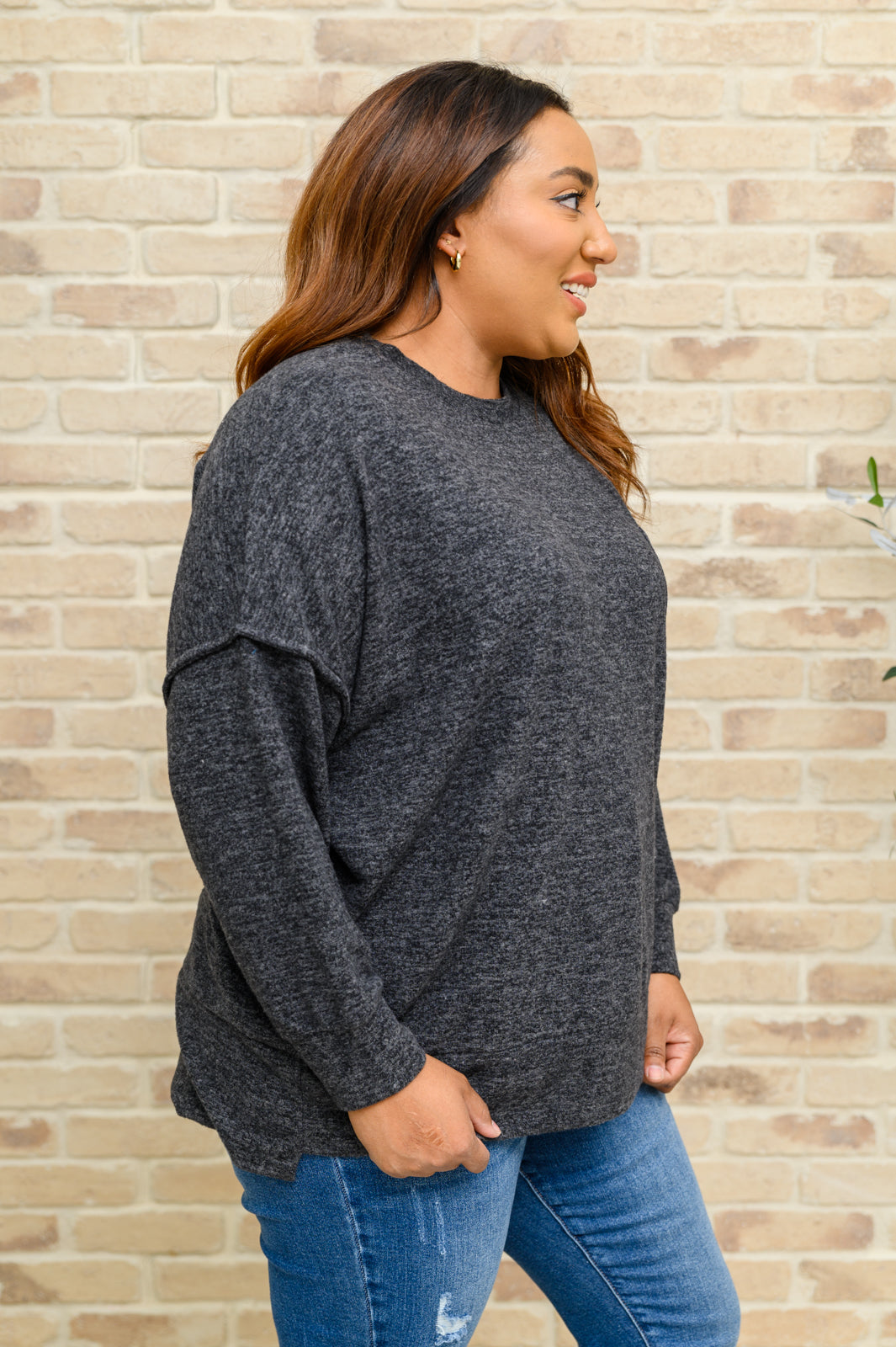 Brushed Drop Shoulder Sweater In Black