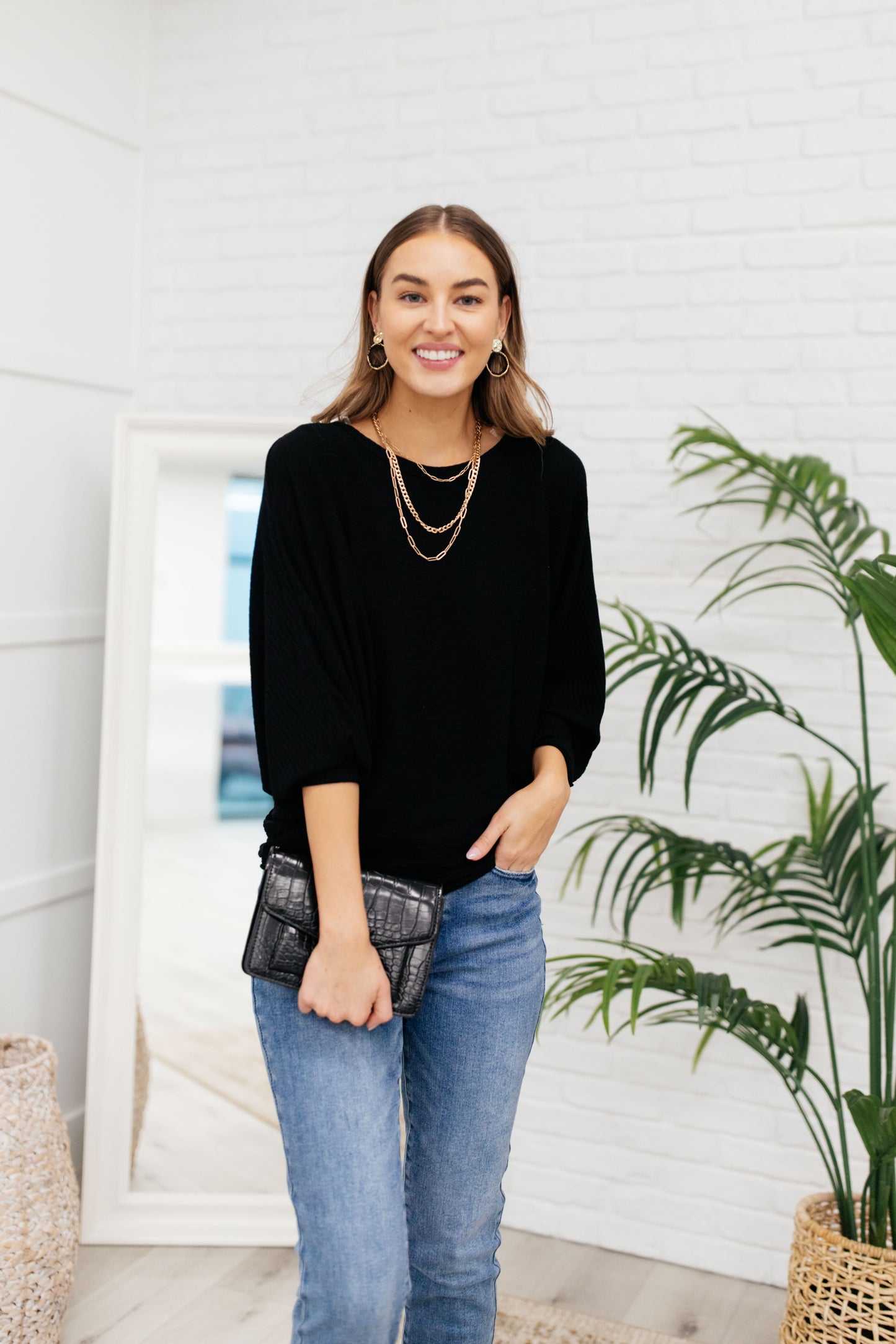 Flying Free Top In Black