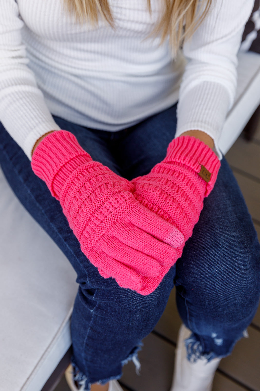 Got You Covered Knit Gloves In Candy Pink