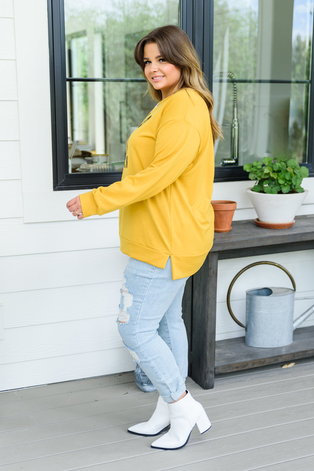 Hello Darlin Long Sleeve Sweatshirt Top- 8/4/2022