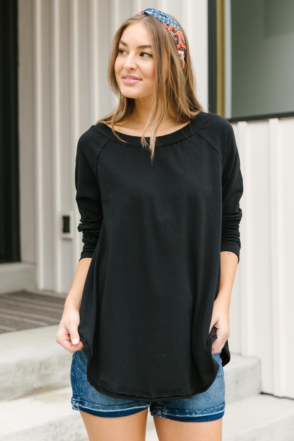 Just Like That Basic Top in Black