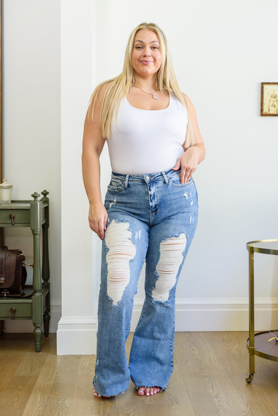 Kiana Heavy Destroy Flare Jeans