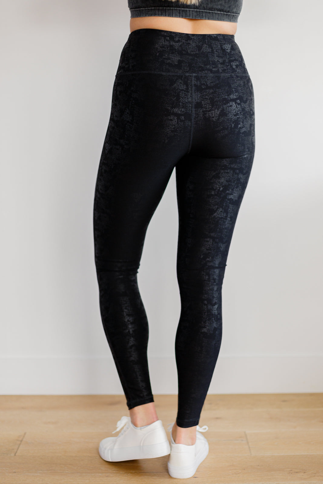 Perfect Fit Black Foil Leggings