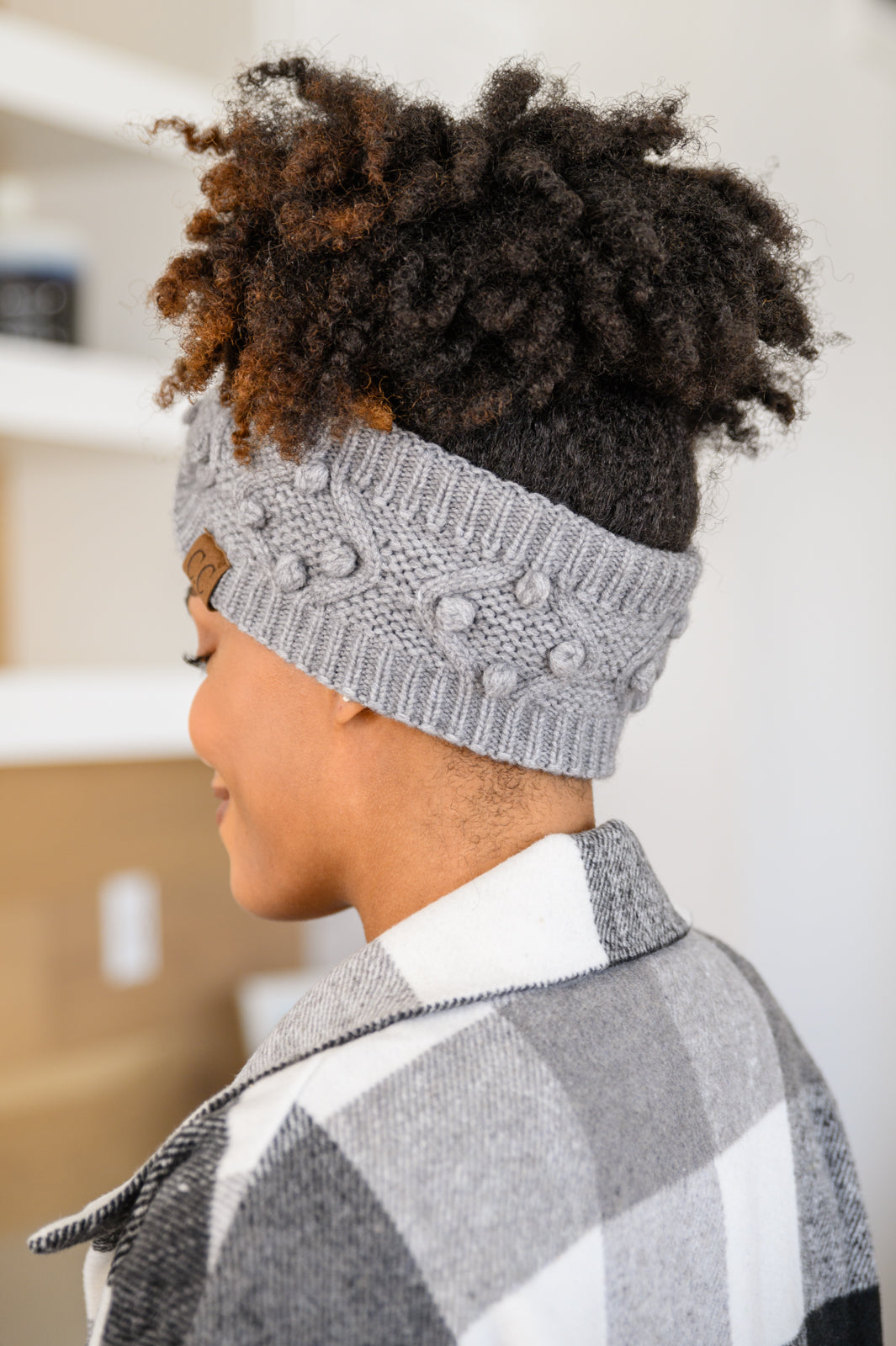 Pom Knit Headwrap In Gray