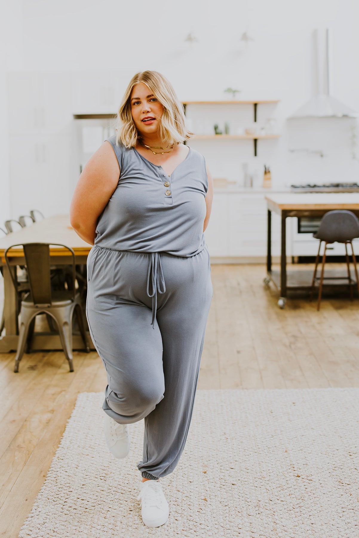 Relaxing Weekend Sleeveless Jumpsuit