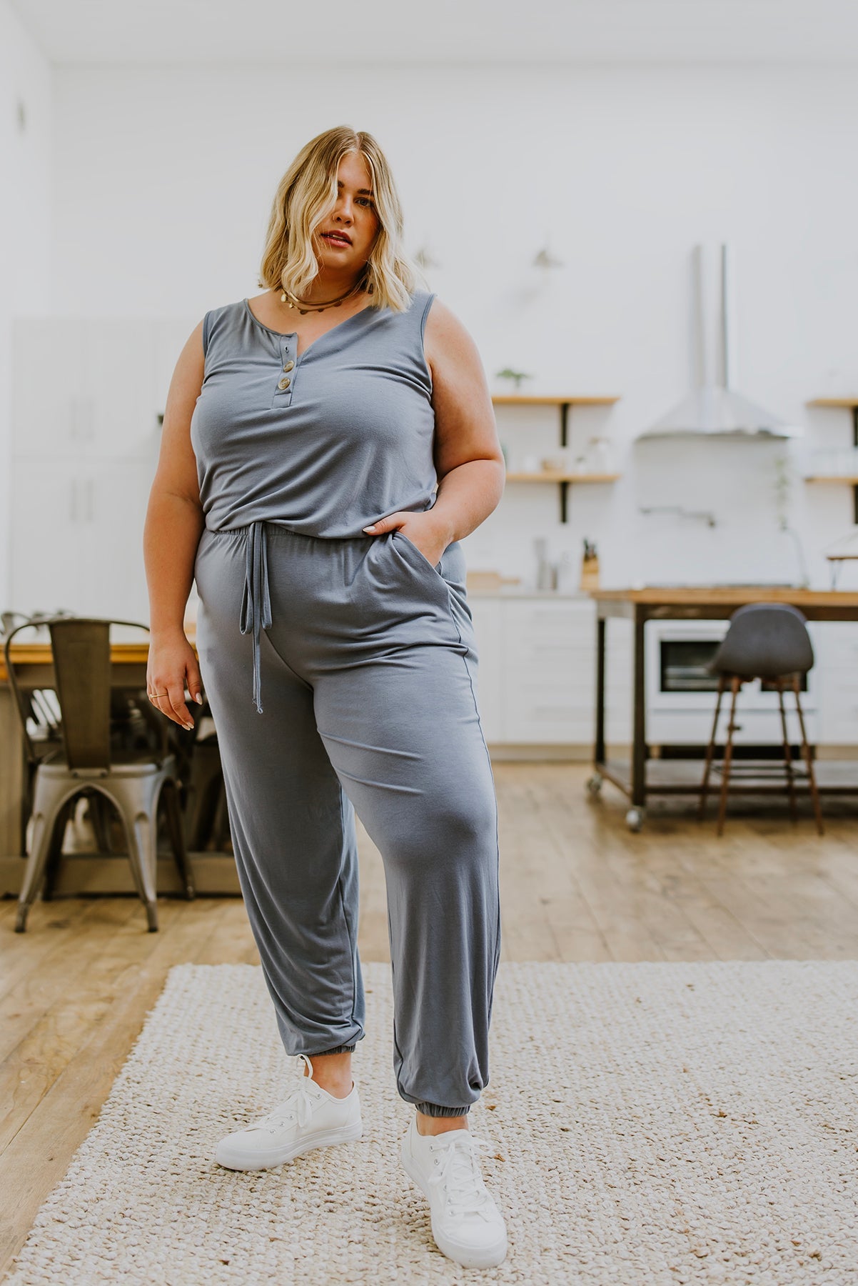 Relaxing Weekend Sleeveless Jumpsuit