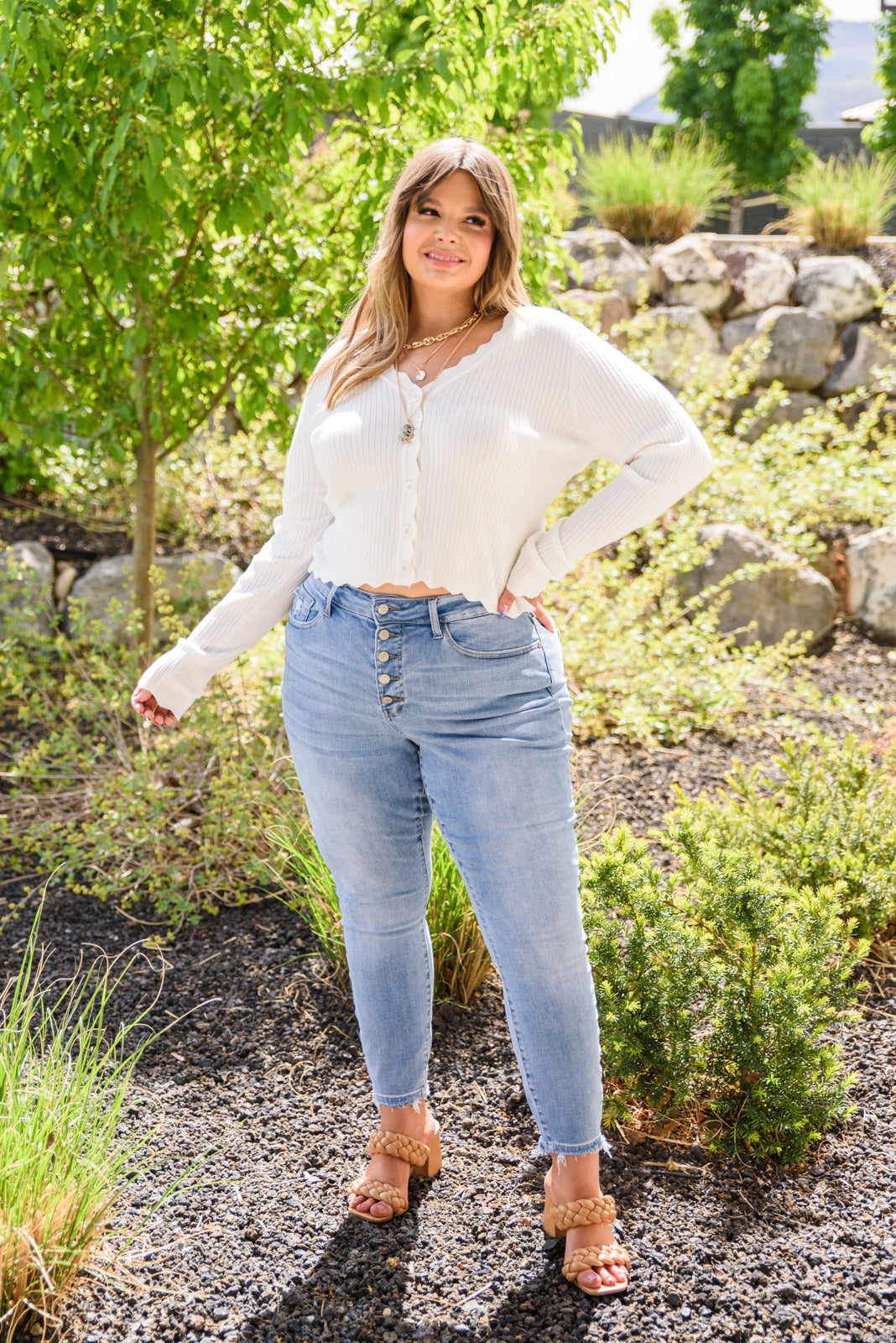 Softness Scalloped Cardigan