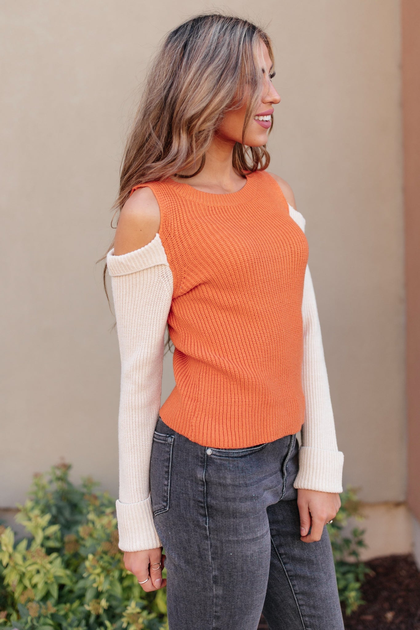 The Ellie Drop Shoulder Top in Pumpkin