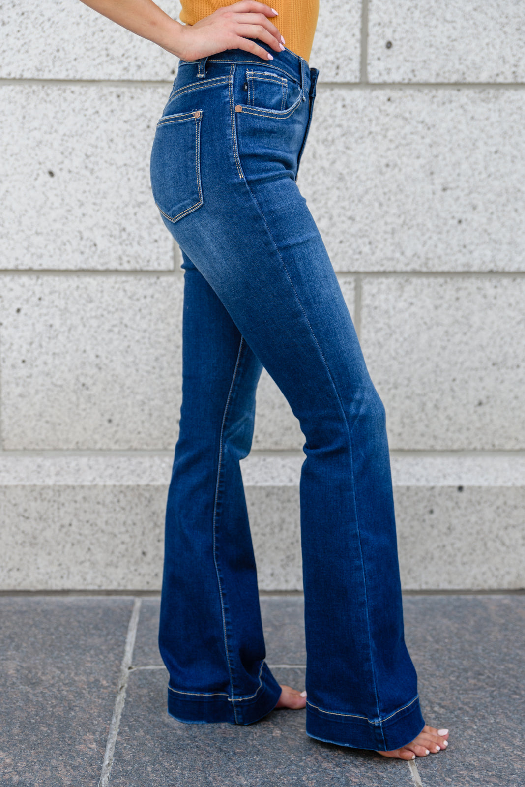 Zoey Flare Jeans